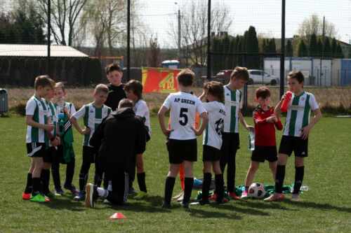 FC LESZNOWOLA vs AP GREEN - rozgrywki E2-2022