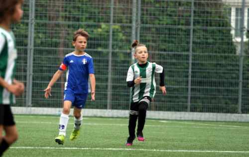 MKS PIASECZNO vs AP GREEN - rozgrywki E2-2022